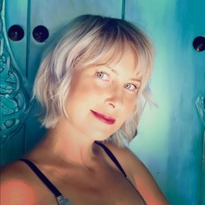 Meet your Posher, Tanya